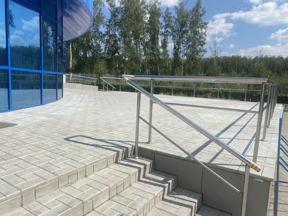 Поребрик,бордюр