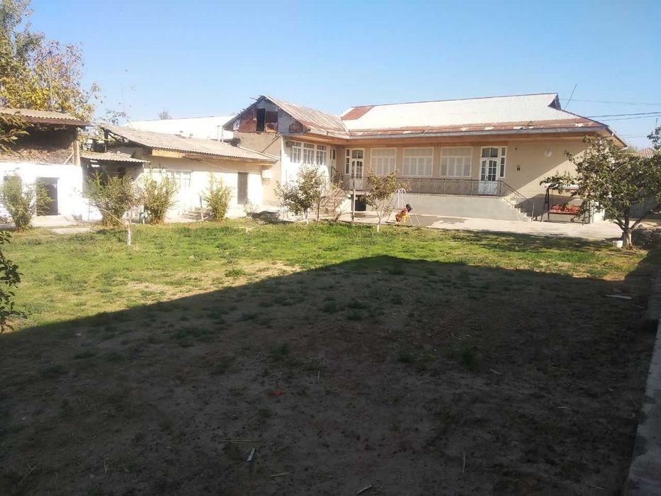 Продаеться дом 10 сотох Jumabazar