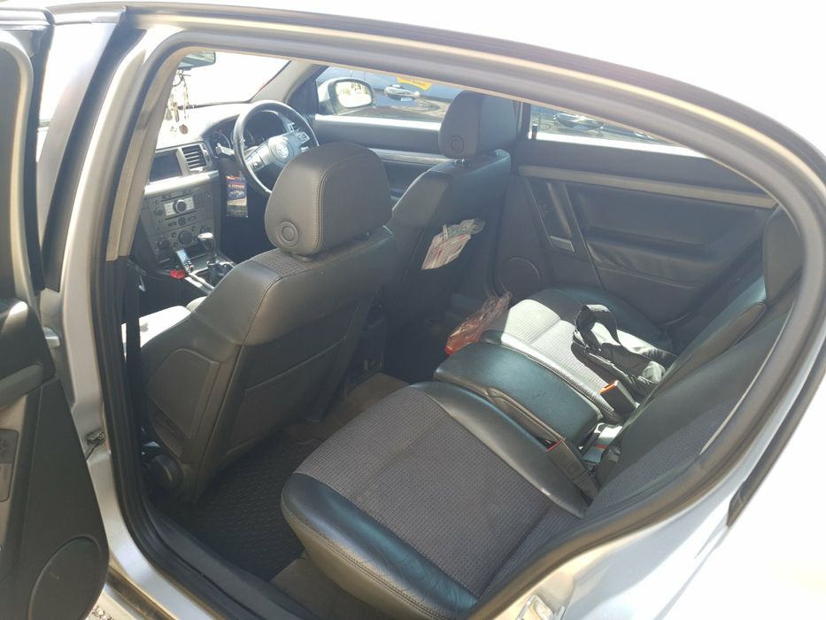 Opel signum facelift 2006 1.9 cdti-150 hp