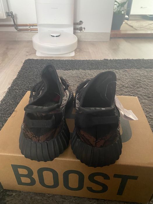 Yeezy boost 350 V2 Mx Rock