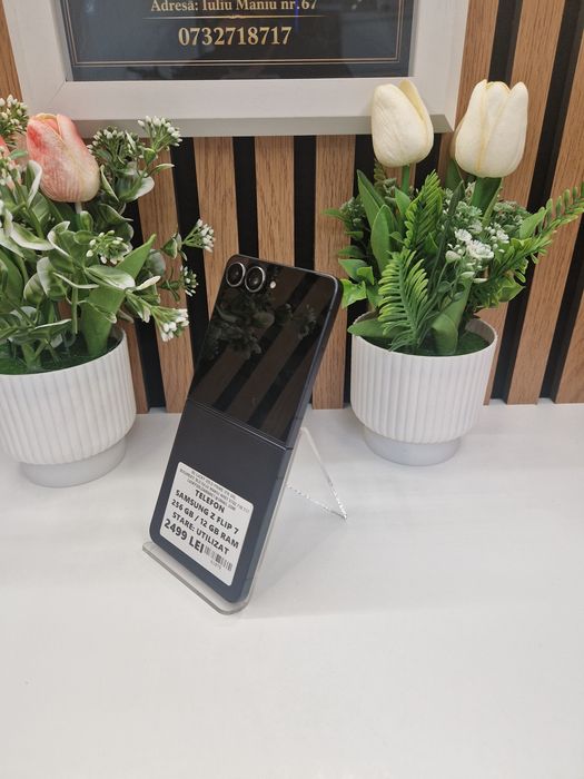 SAMSUNG Z FLIP 7 256 GB / 12 GB RAM Garantie ! #61079