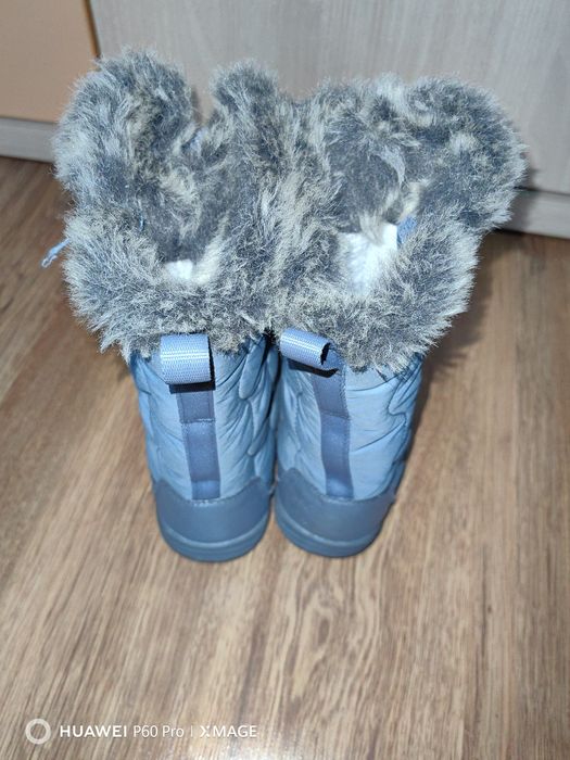 Детски ботуши Декатлон 37 и 38 номер.