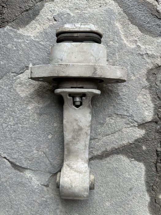 Подушка двигателя sonata lf