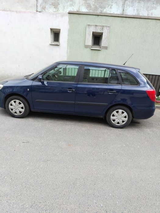 SKODA Fabia 2011 — imagine 4