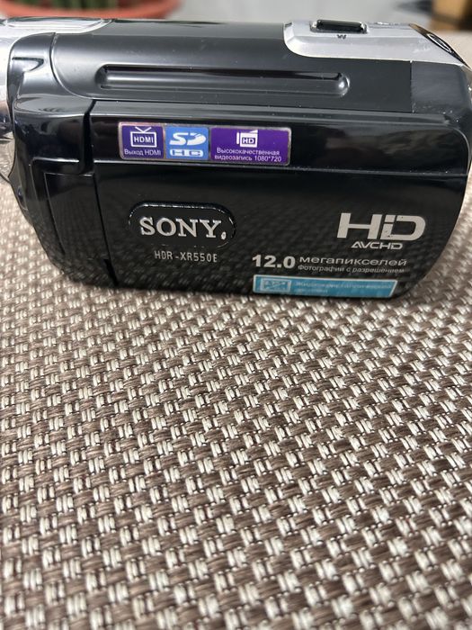 Цифровая камера SONY