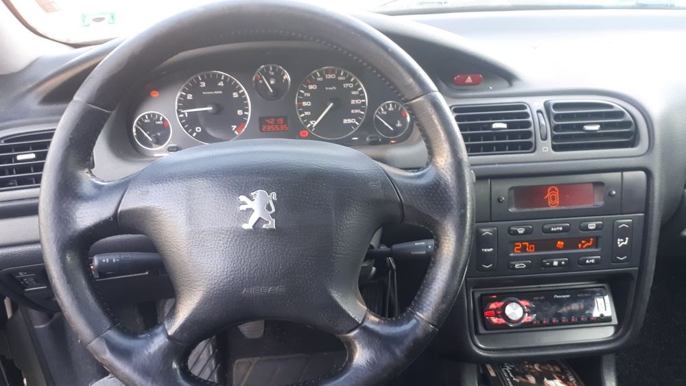 Peugeot 406 coupe