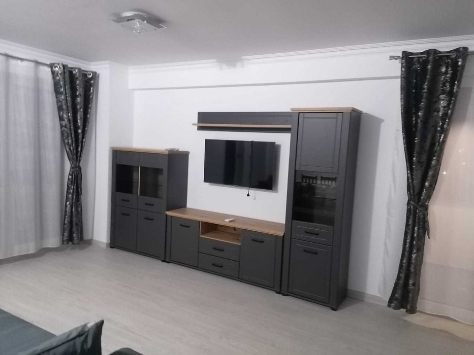 Apartament de inchiriat