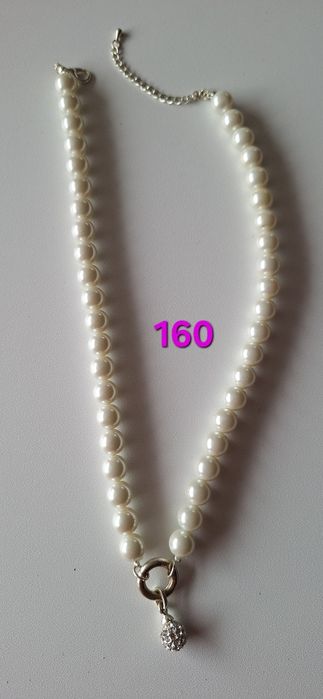 Broșe-coliere-bratari