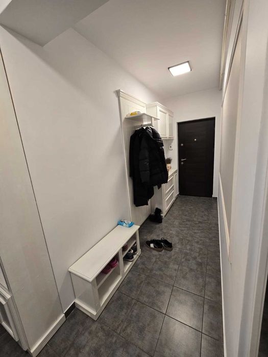 Inchiriez Apartament cu 2 camere bloc nou