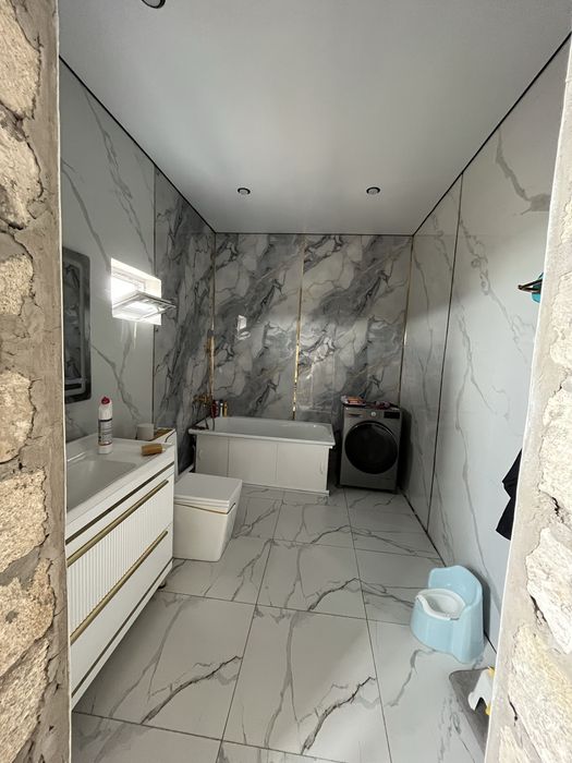 Аксай мансард сатылады жартылай биткен