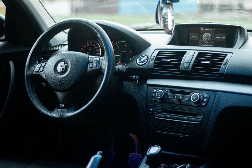 Bmw seria  1 e87 2.0 161 cp
