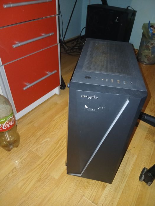 Vand pc myria i5