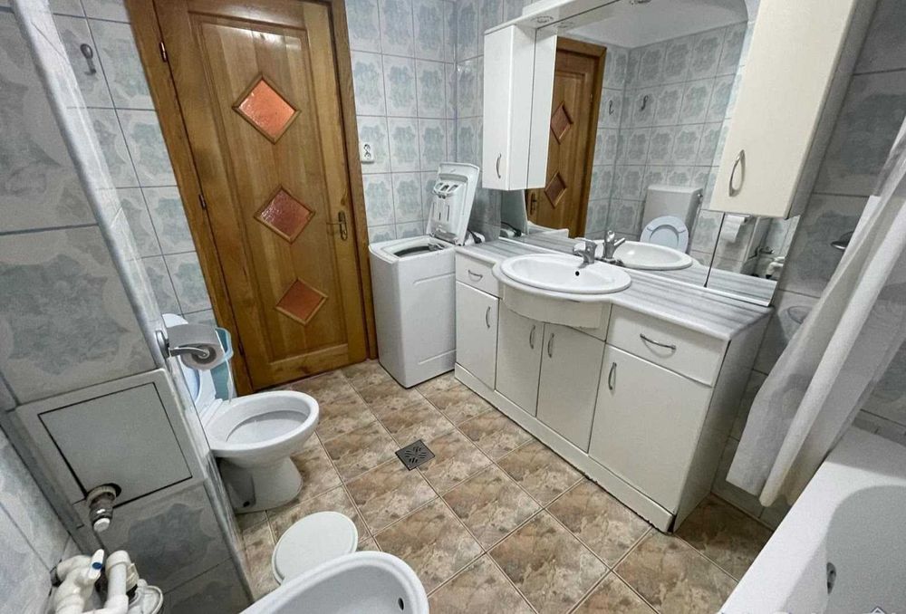 Apartament 2 camere strada Minerilor, centrală proprie + AC