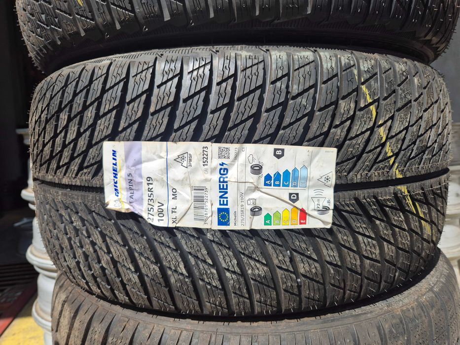 2 Anvelope M+S IARNA - 275/35/19 - Michelin Alpin 5 - NOU - OEM MERCEDES - DOT 2022 !