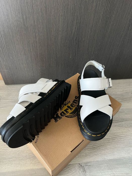 Sandale Dr. Martens Voss II