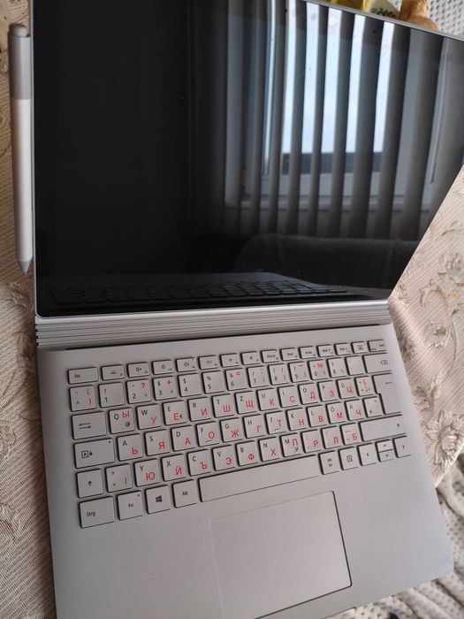 Лаптоп Microsoft Surface Book 3