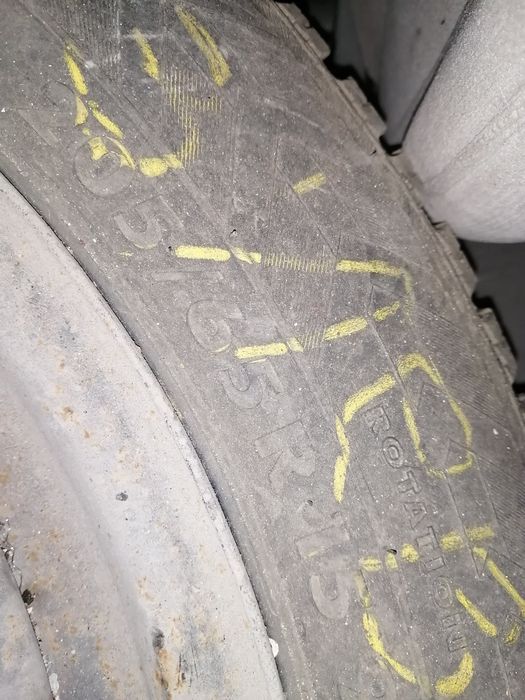 Продаю резину с дисками