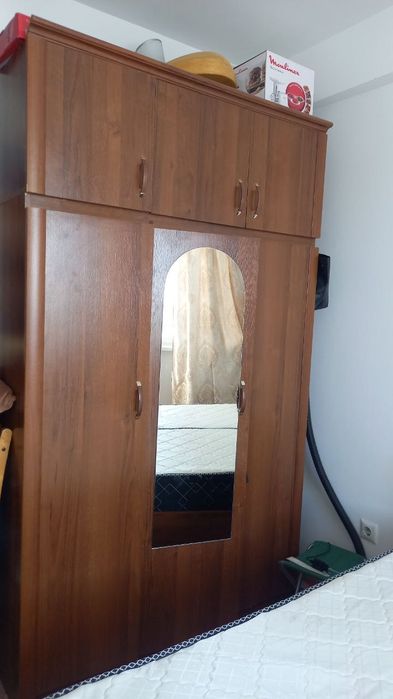 Спальний гарнитур