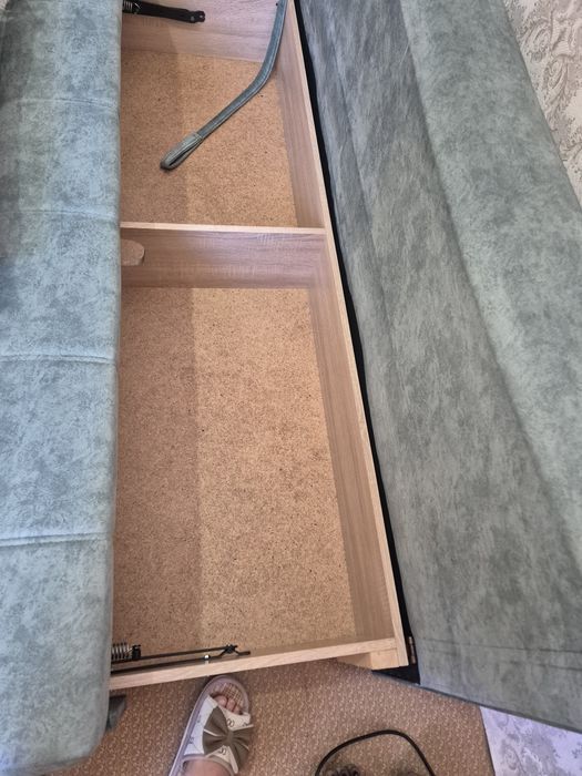 Диван б/У В хорошем состоянии