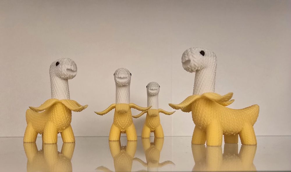 Marturii cute knitted Banana/Dinosaur