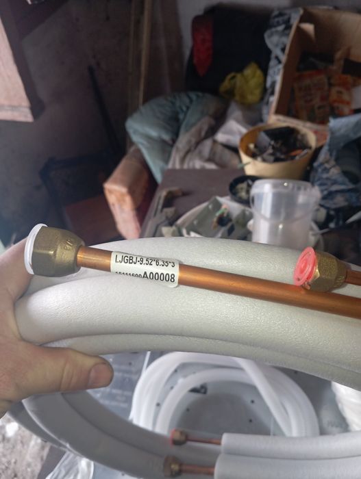 На кондиционер трубки