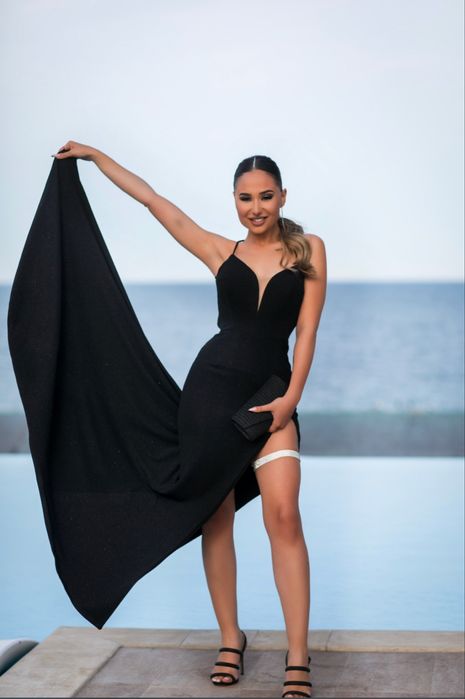 Стилна бална рокля