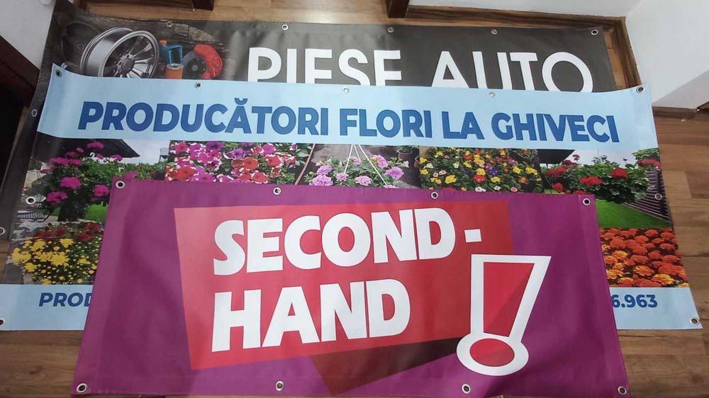 benere banere bannere stikere autocolante etichete colantari flyere