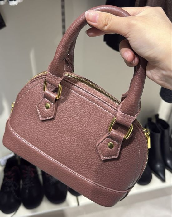 Сумка с ремешком