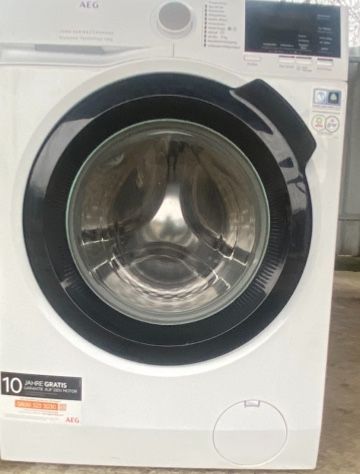 Mașină de spălat ruge AEG Seria 6000/7000 Lavamat , 8-9 kg , excelentă