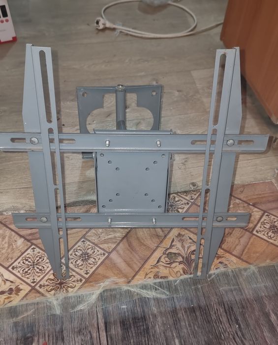 Кронштейн для тв