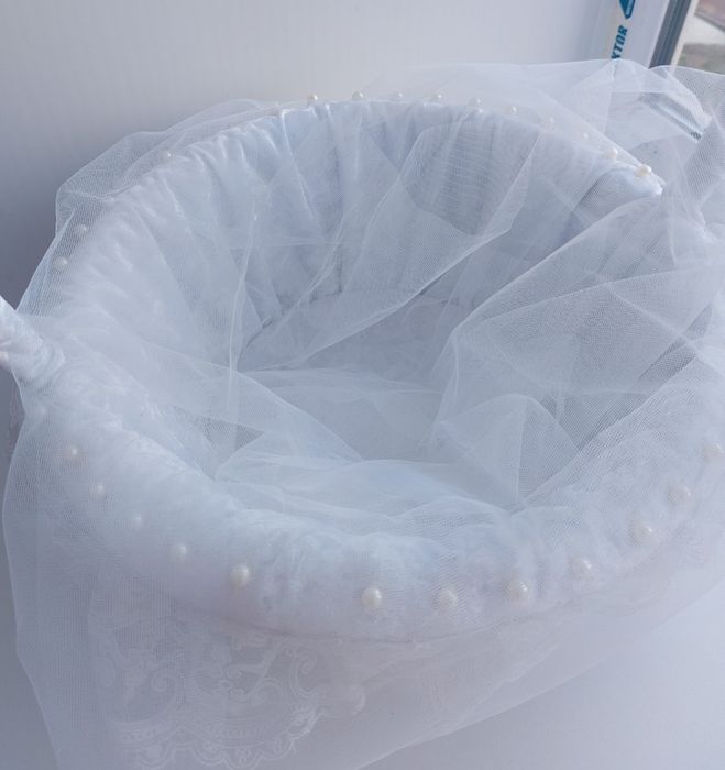 Продам корзину для тоя