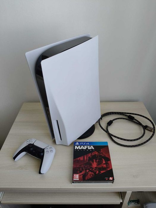 Vand PlayStation 5 (Disc Edition] Stare Excelenta