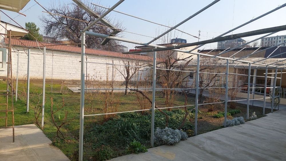 Продаётся 4 комнатная Участок Согбон !