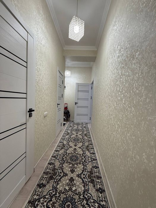 Юнусабад 4 квартал. Продается квартира 2/9/11