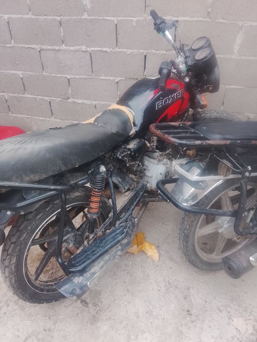 Мотоцикл  Bajaj boxer 150 торг