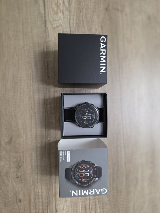 Продам часы Garmin Fenix 8 47mm AMOLED Sapphire
