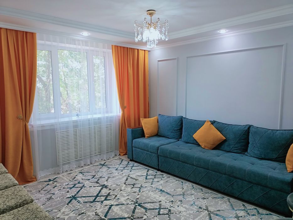 Продаю квартиру .