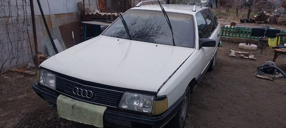 Продаётся Audi 100