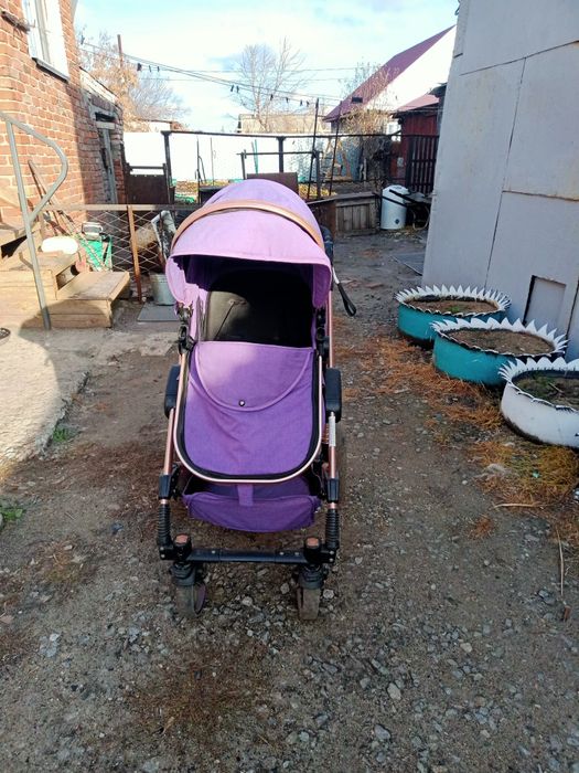 Коляска детская демисезонная