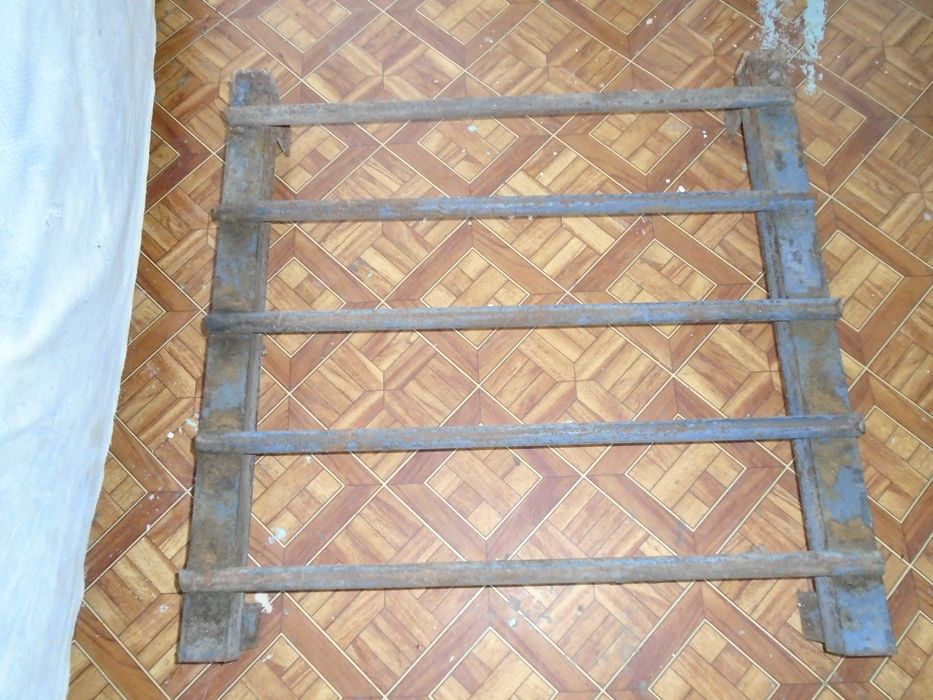 продам решетку из уголка