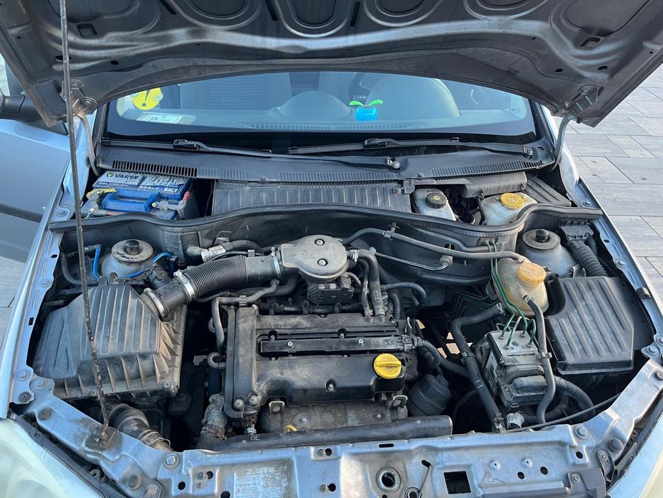 Vând Opel corsa c