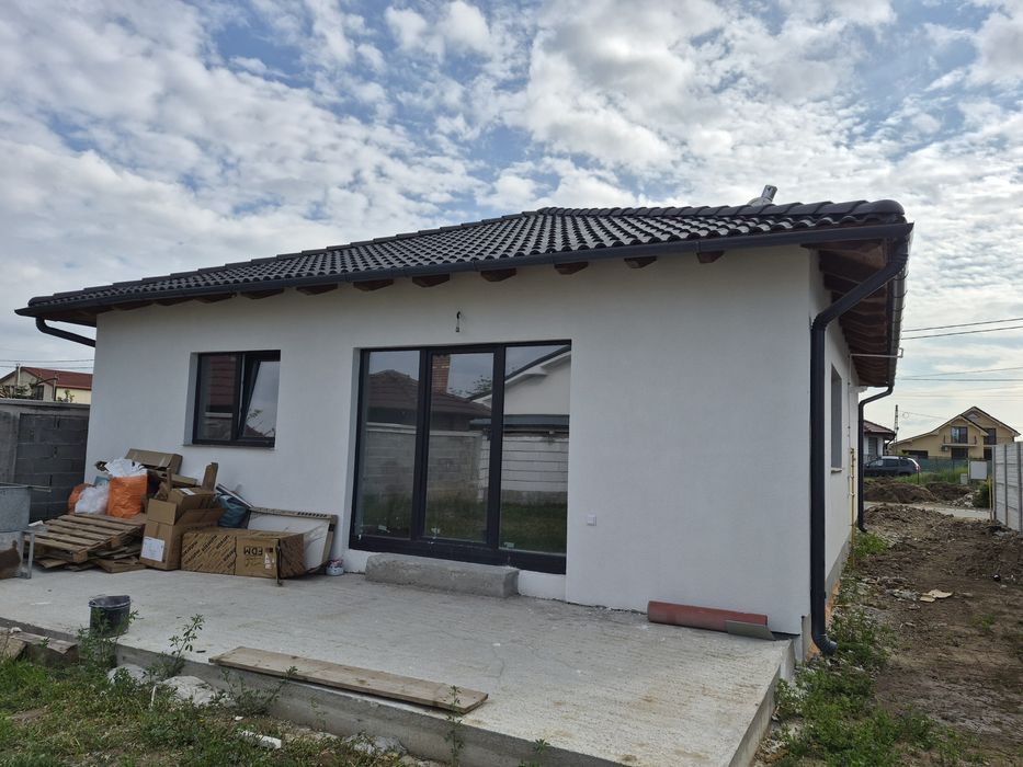 Vand casa noua in Osorhei