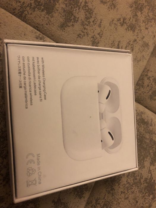 Продам без проводные наушники