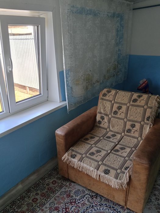 Продам два полноценных дома в одном дворе