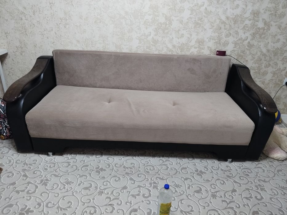 Продам диван самовывоз