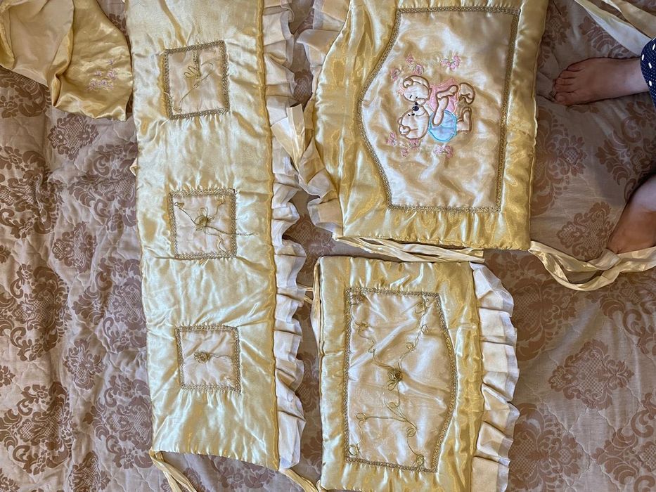 Бортик на детскую кровать