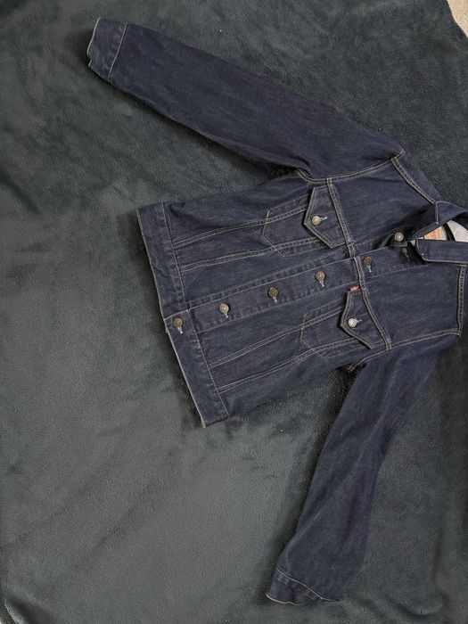 Levi's Dark Blue Denim Jacket Size S – Classic Style