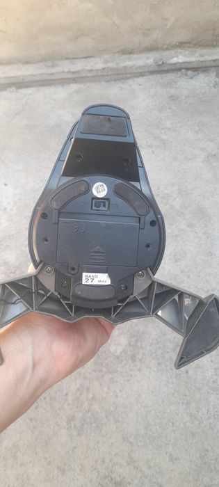 Продаётся пульт управления радиоуправляемые машины 27 МГц