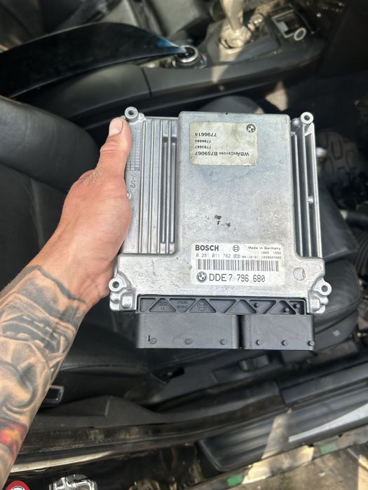 Продавам Компютър 535д 272