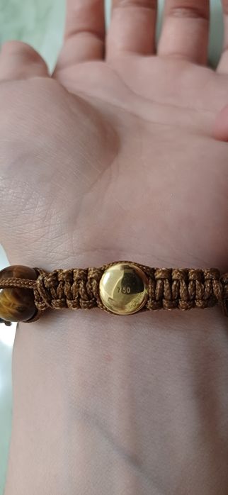 Продаётся брослет 750